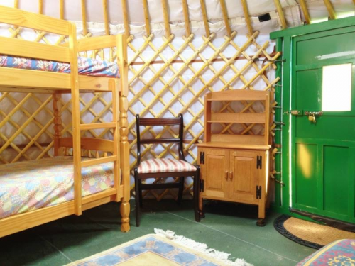 Barnutopia Luxury Yurts (4)